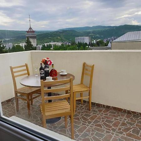 Hotel Royal Palace Тбилиси Экстерьер фото